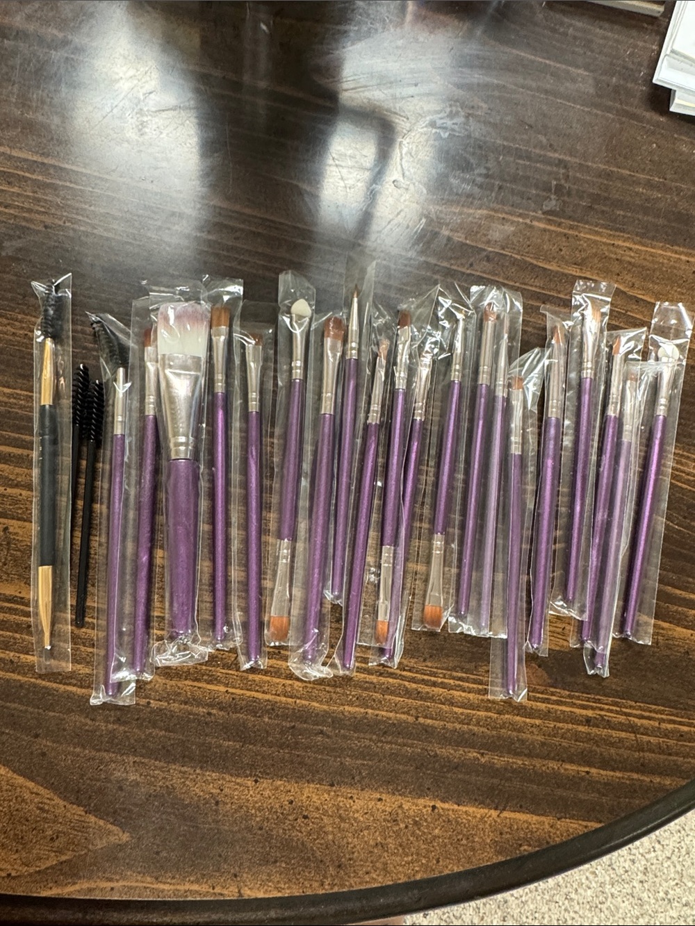 23-Piece Purple Makeup Brush Set for Women - Professional Cosmetic Brushes